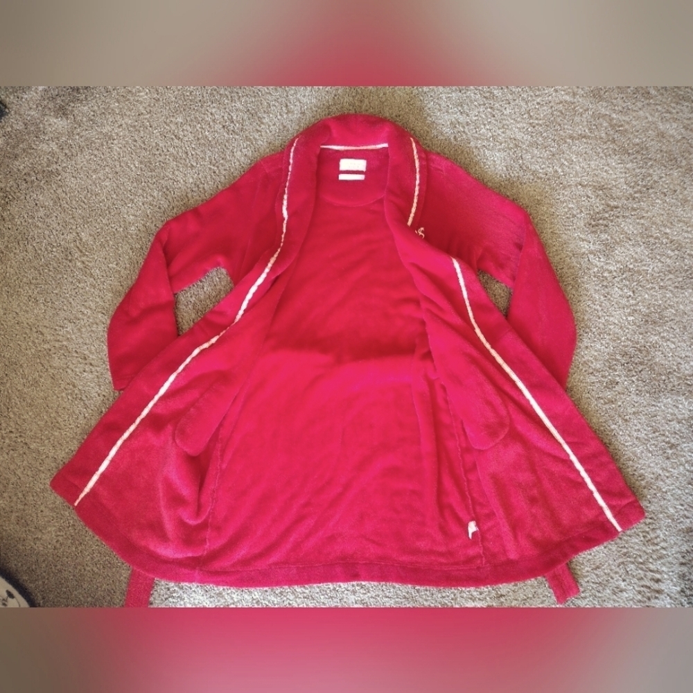 Victoria's Secret Plush Fuzzy Red Women's Robe - Picture 8 of 9